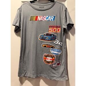 NASCAR Daytona 500 Graphic T-Shirt Mens Med Gray Freeze Racing Tee 94 Patch